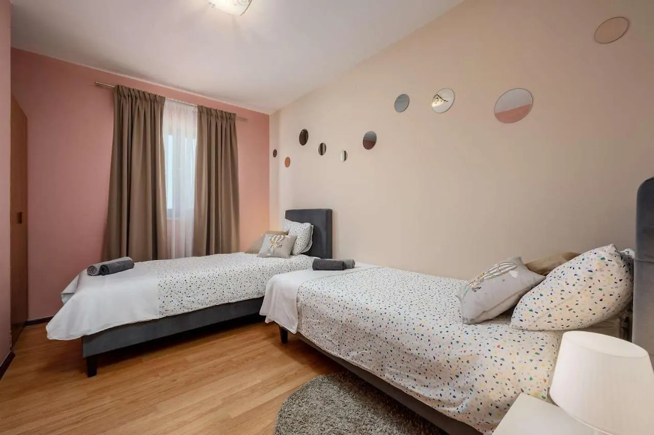 Ulika&Malvazija&Ruza Apartment Visnjan